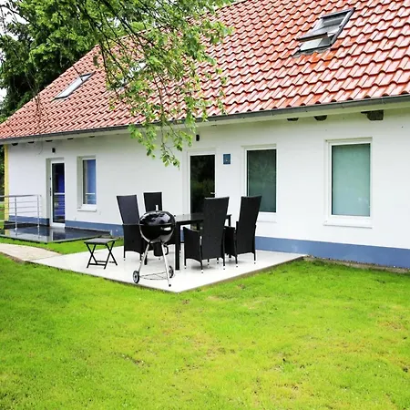 Terraced House Lohmen Holiday home