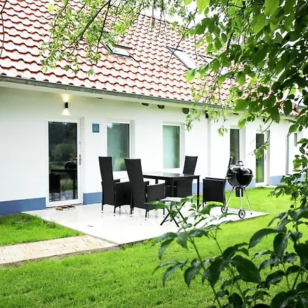 Terraced House, Lohmen *